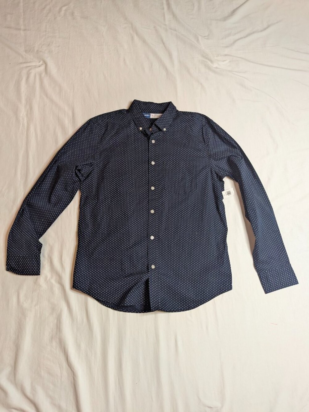 Old Navy Mens Long Sleeved Navy Blue Button Down Everyday Shirt, Size Medium NWT